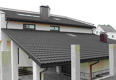 Крыша из металлочерепицы: долговечность, привлекательность и легкость монтажа